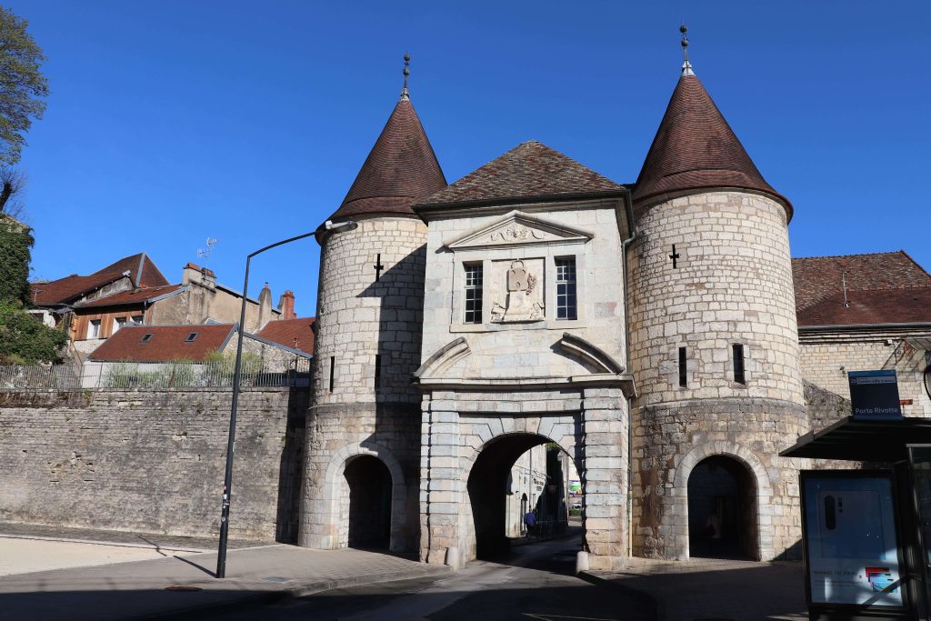 Découvrez Besançon : Un guide complet pour les voyageurs