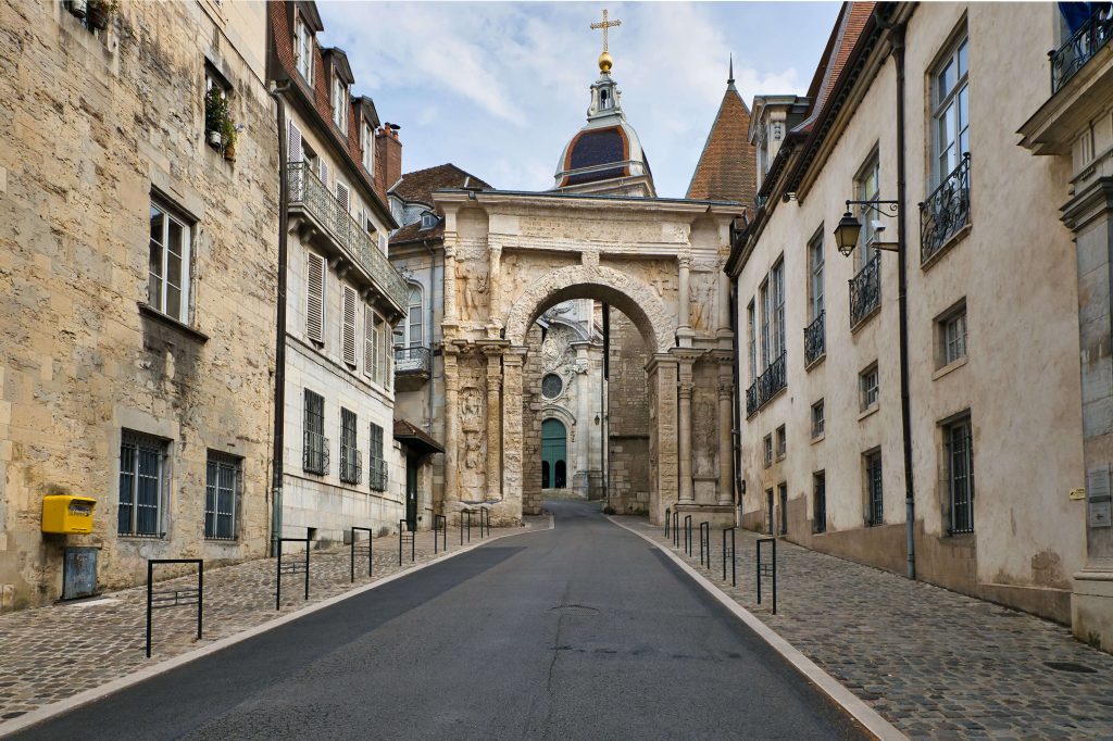 Hébergement, Cathédrale Saint-Jean proche logement